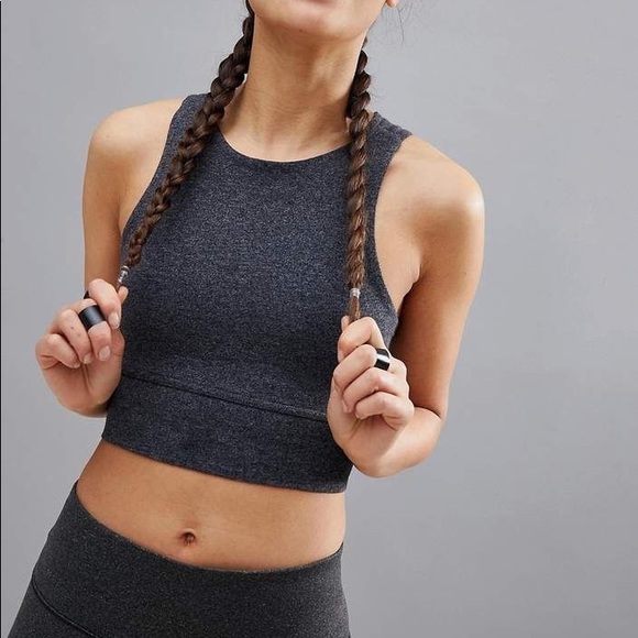black crop workout top